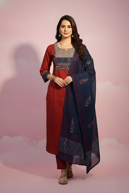 Kurti Set