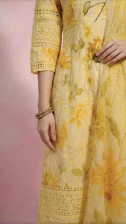 Kurti Set