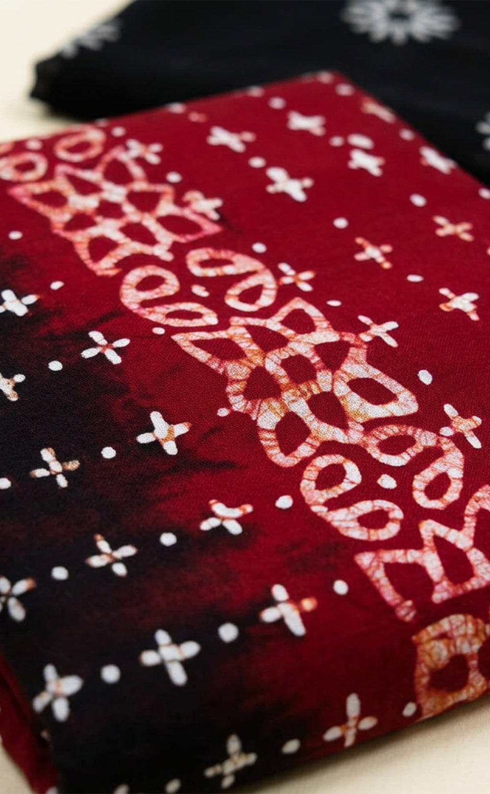 Maroon And Black Georgette Batik Printed Un-Stritched Dress Material