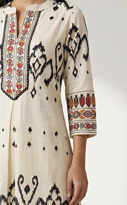 White Rayon Black printed Cord set