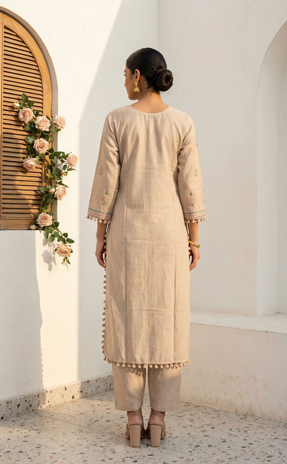 Chiku  roman silk Thread work  Brush paint   kurti set with soft dupatta