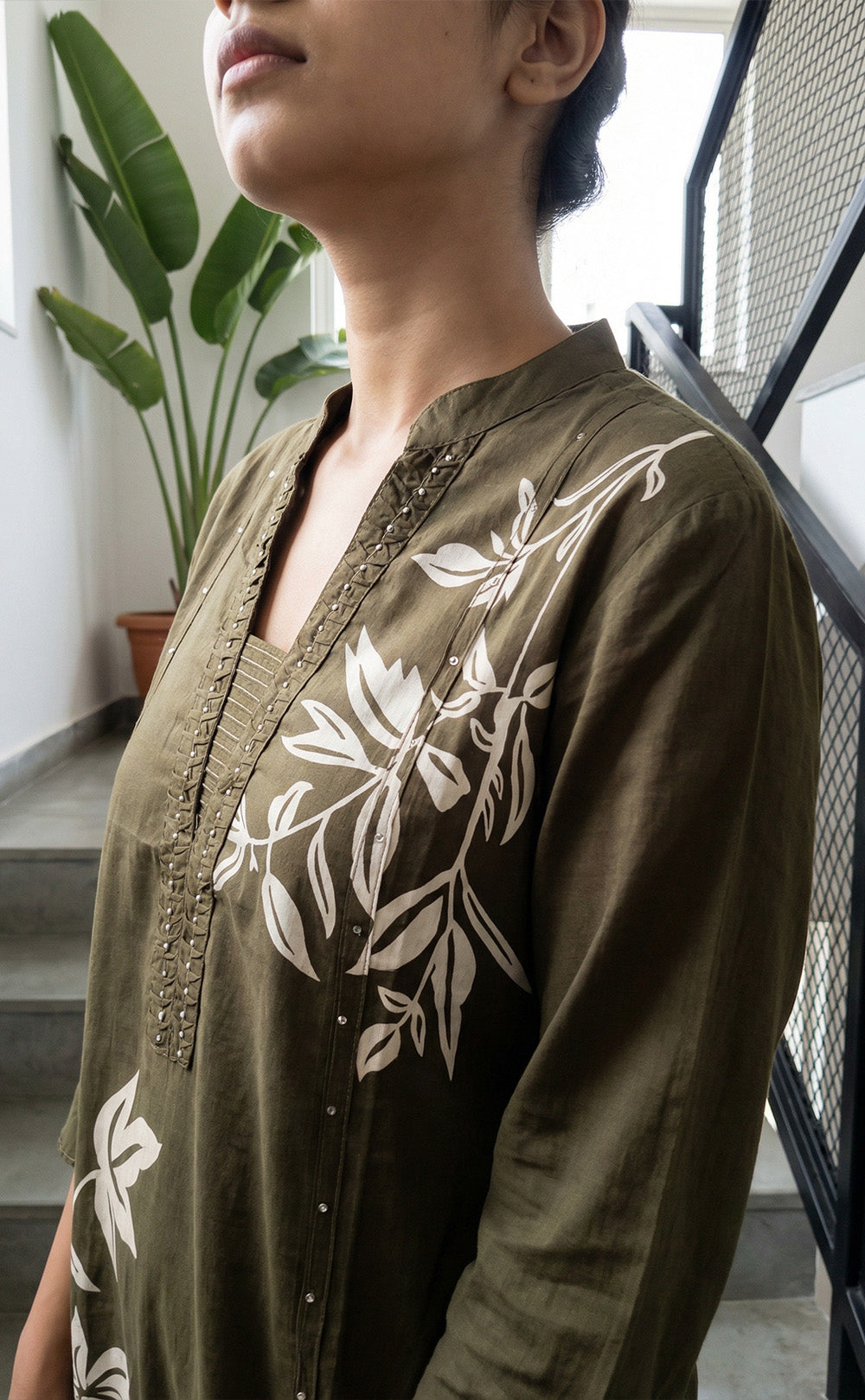 Mehndi Green Cotton All-over Floral Print Kurti Set