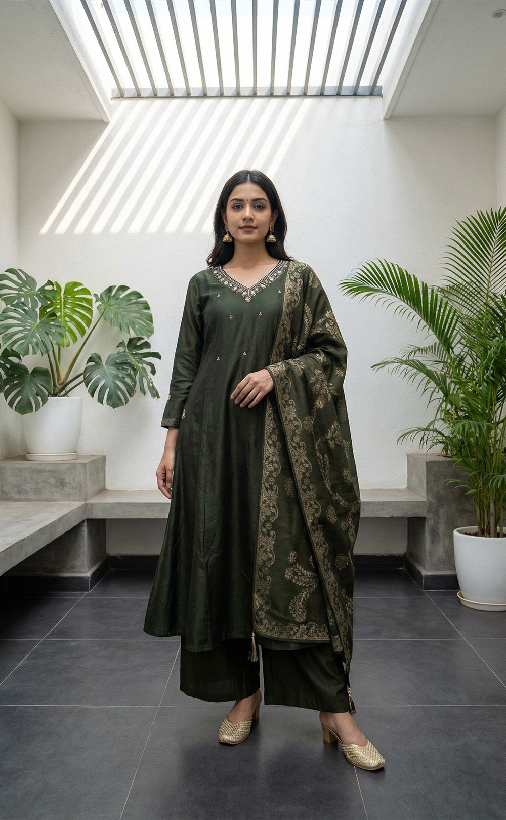 Forest Green Fancy Hand Embroidered Work Flair Kurti Set