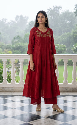 Marron Chinon Beats Work Kurti Set