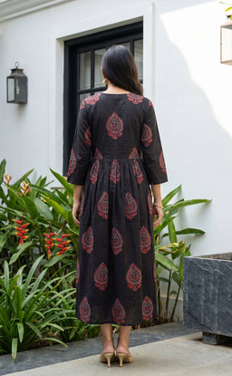 Black Cotton All-Over Floral Printed Flare Kurti