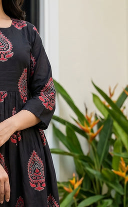 Black Cotton All-Over Floral Printed Flare Kurti