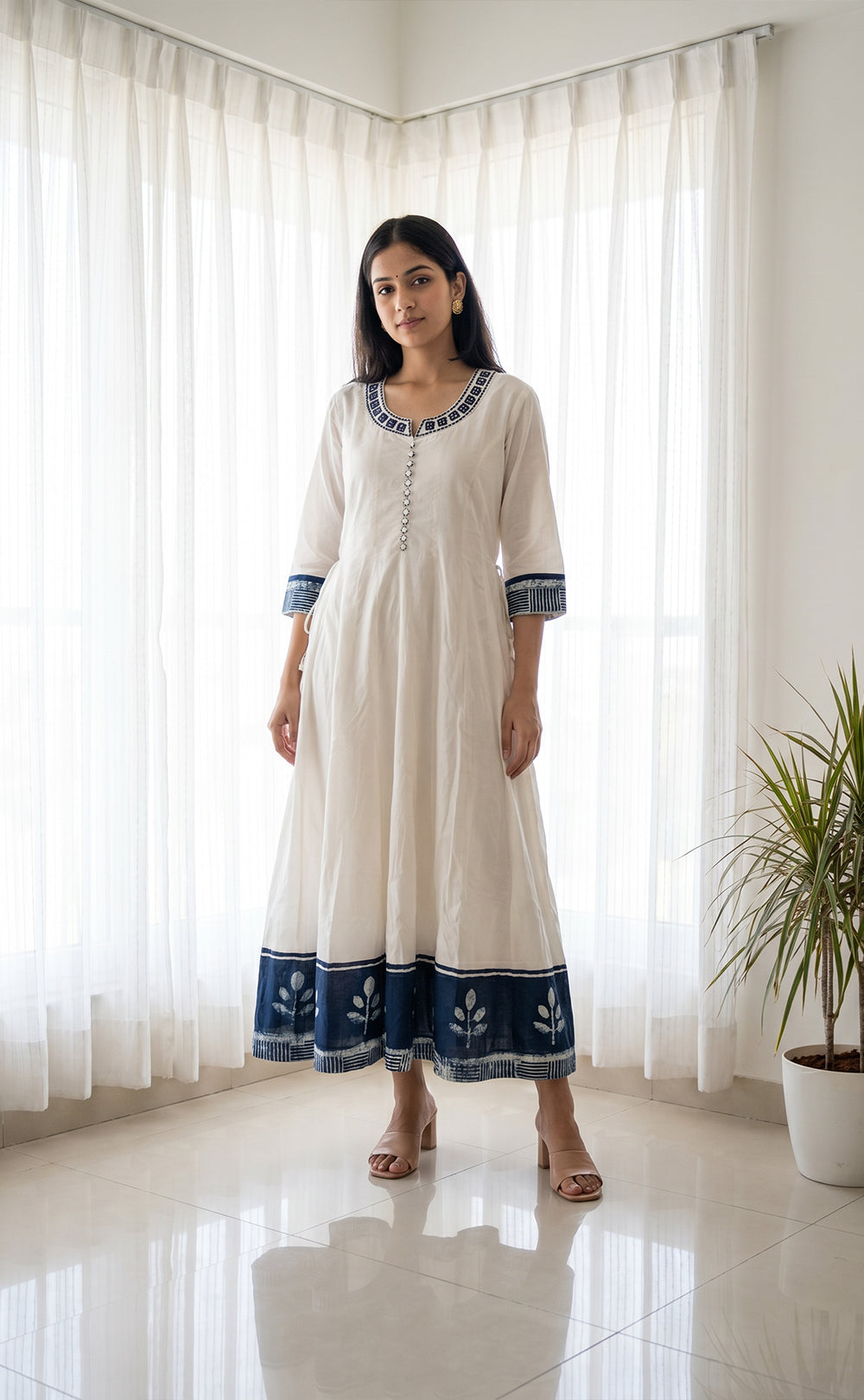 Indigo Blue Cotton Mirror Work And Thread Work Kurti Set
