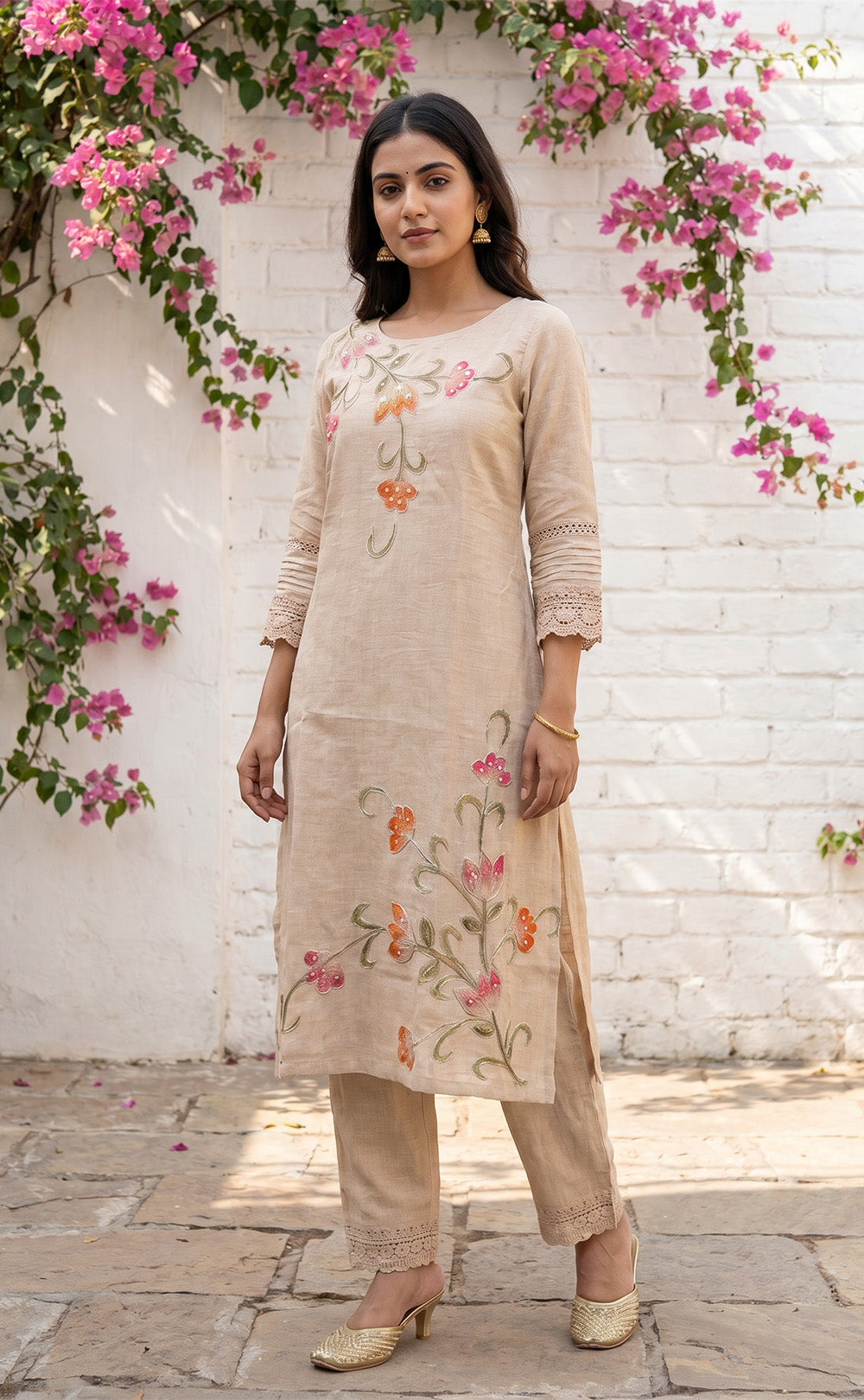 Cream Cotton Thread Work Kurti Set