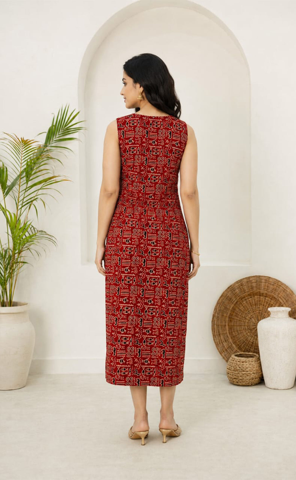 Marron Cotton All-Over Kalamkari Printed Long Straight Kurti 3 Piece Combo With Sling Bag