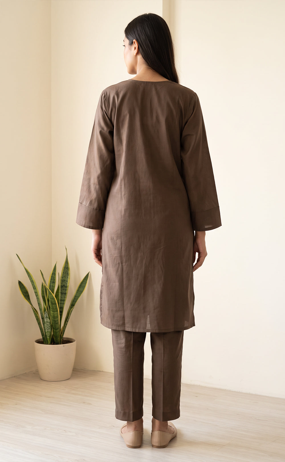 Chocolate Brown Roman Silk Thread Embroidery Kurti Set