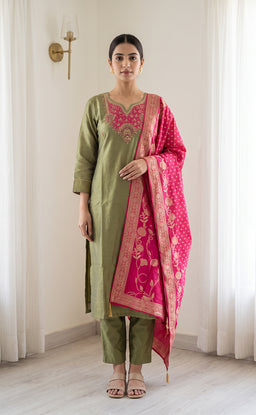 Pista Green Tissue Mirror And Beats Embroidery Kurti Set