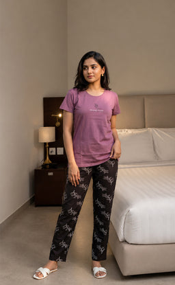 Mauve Leaf Printed Night Suit