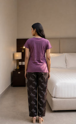Mauve Leaf Printed Night Suit