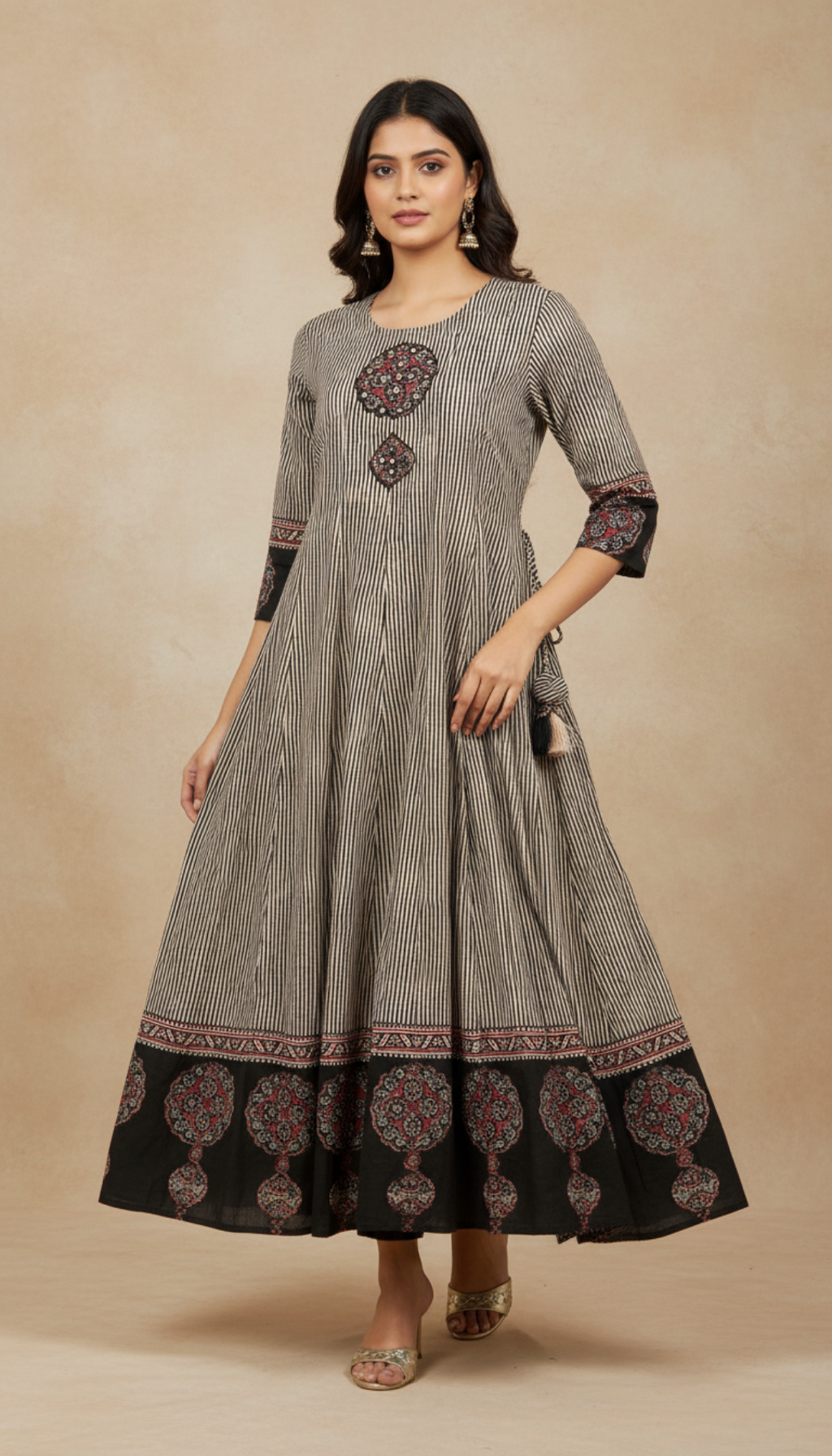 Black Applique Patch with Kalamkari Border print Long kurti set
